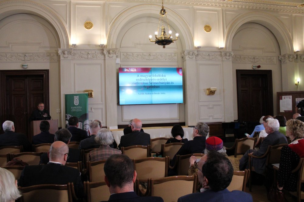Együtt a tudományért Erdélyben – konferenciát szerveztünk az MTA200 keretében